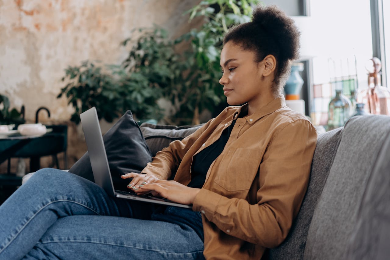 Customer using business software